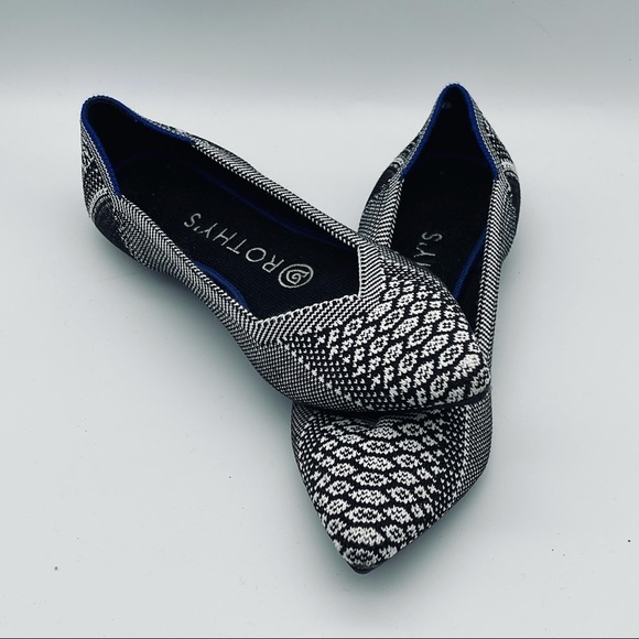 ROTHY’S The Point Pointed Flats Black White Python W7 Size 7 - Picture 2 of 12